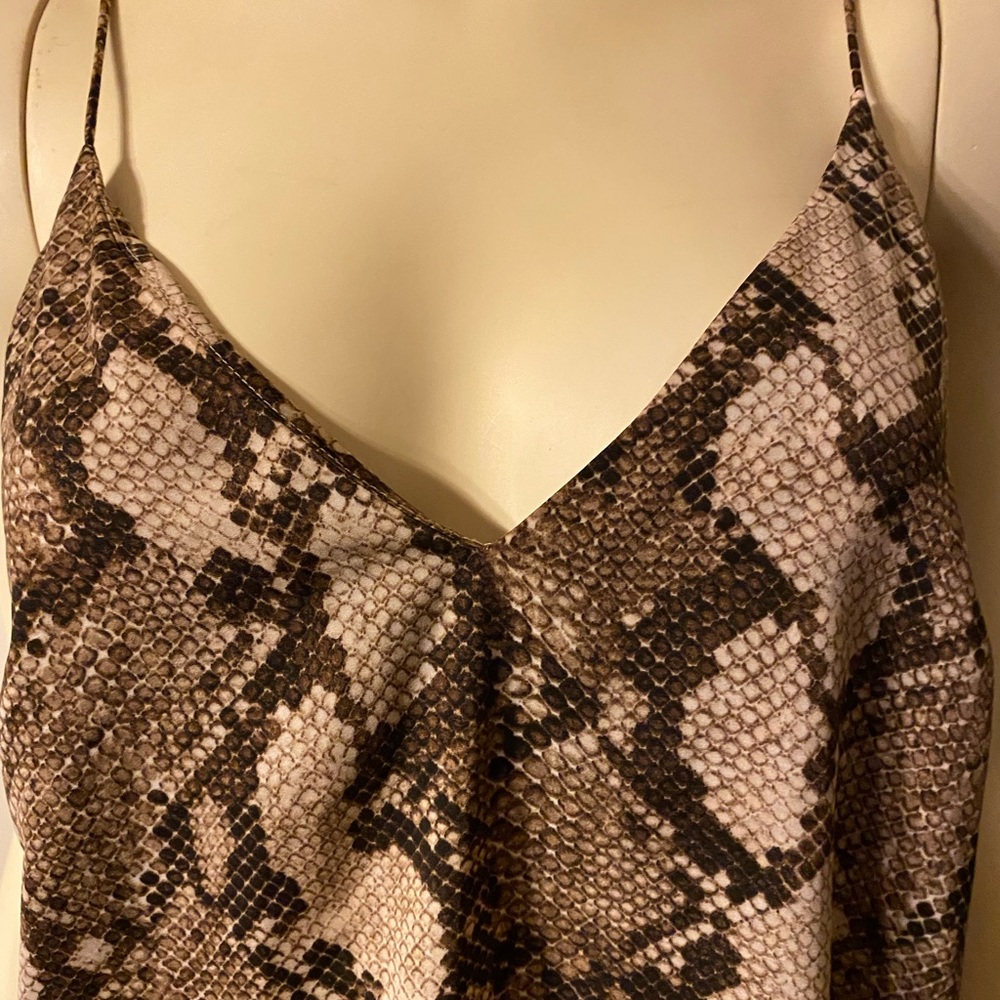 H&M Top/ Size Large - Picture 4 of 4